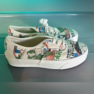 NWT- Womens Eco theory Van Canvas Shoe